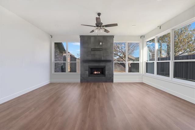 Building Photo - 8405 Greenspoint Dr