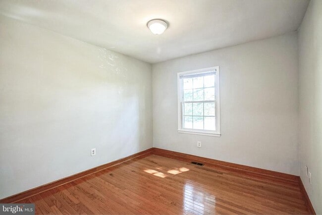 Building Photo - 4419 Chase Park Ct