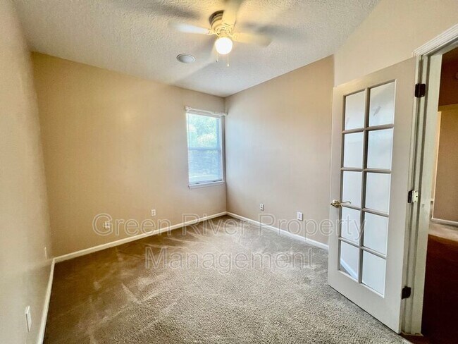 Building Photo - 12576 Arrowleaf Ln
