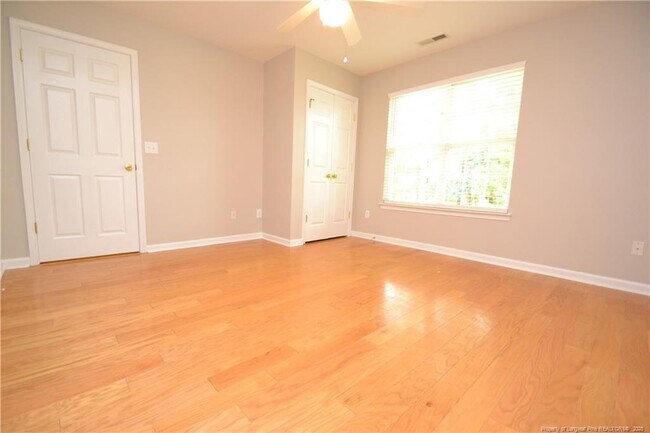 Building Photo - 313 Gooseberry Dr