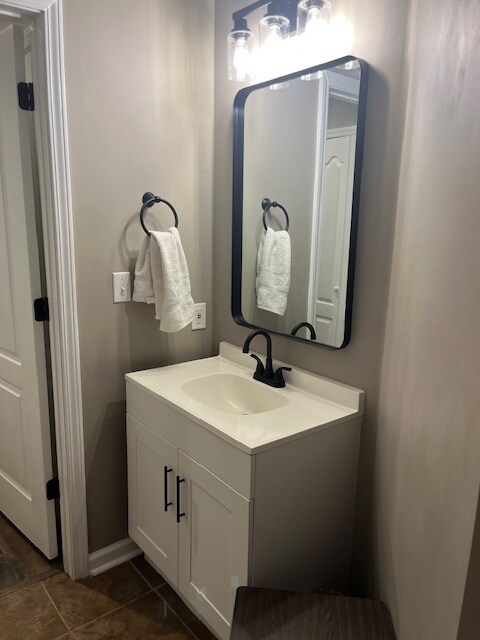 Building Photo - 1300 Park W Blvd