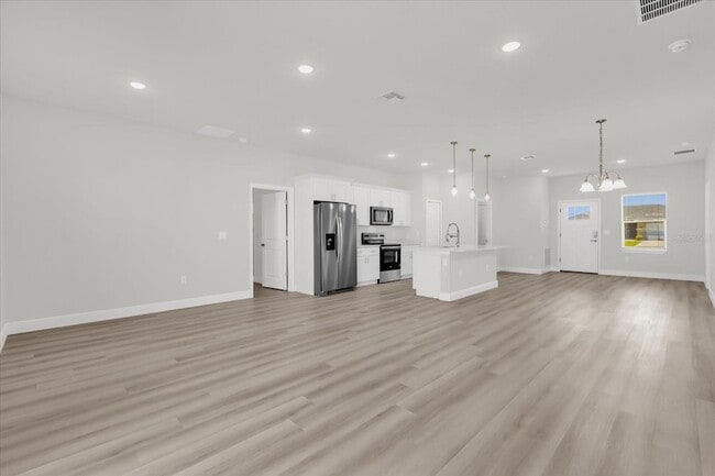 Building Photo - 4795 SW 142nd Place Rd