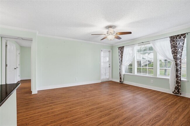 Building Photo - 3275 Haviland Ct