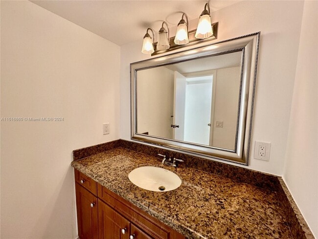 Building Photo - 2301 S Ocean Dr