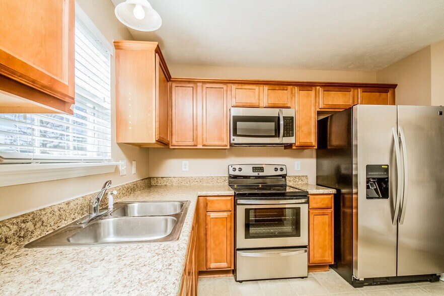 Building Photo - 408 Glenmore Ct