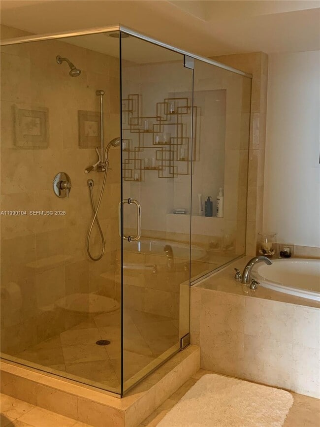 Building Photo - 1850 S Ocean Dr