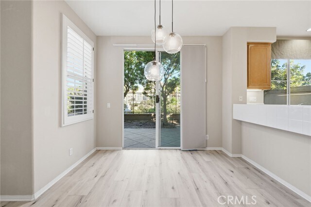 Building Photo - 146 Lessay