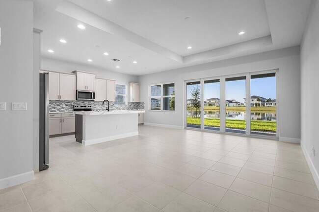 Building Photo - 14192 Lacebark Ln