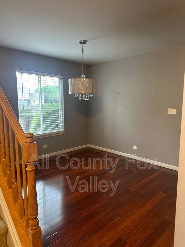 Building Photo - 2627 Jenna Cir