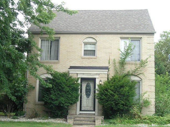 Primary Photo - 3549 Bowen Rd