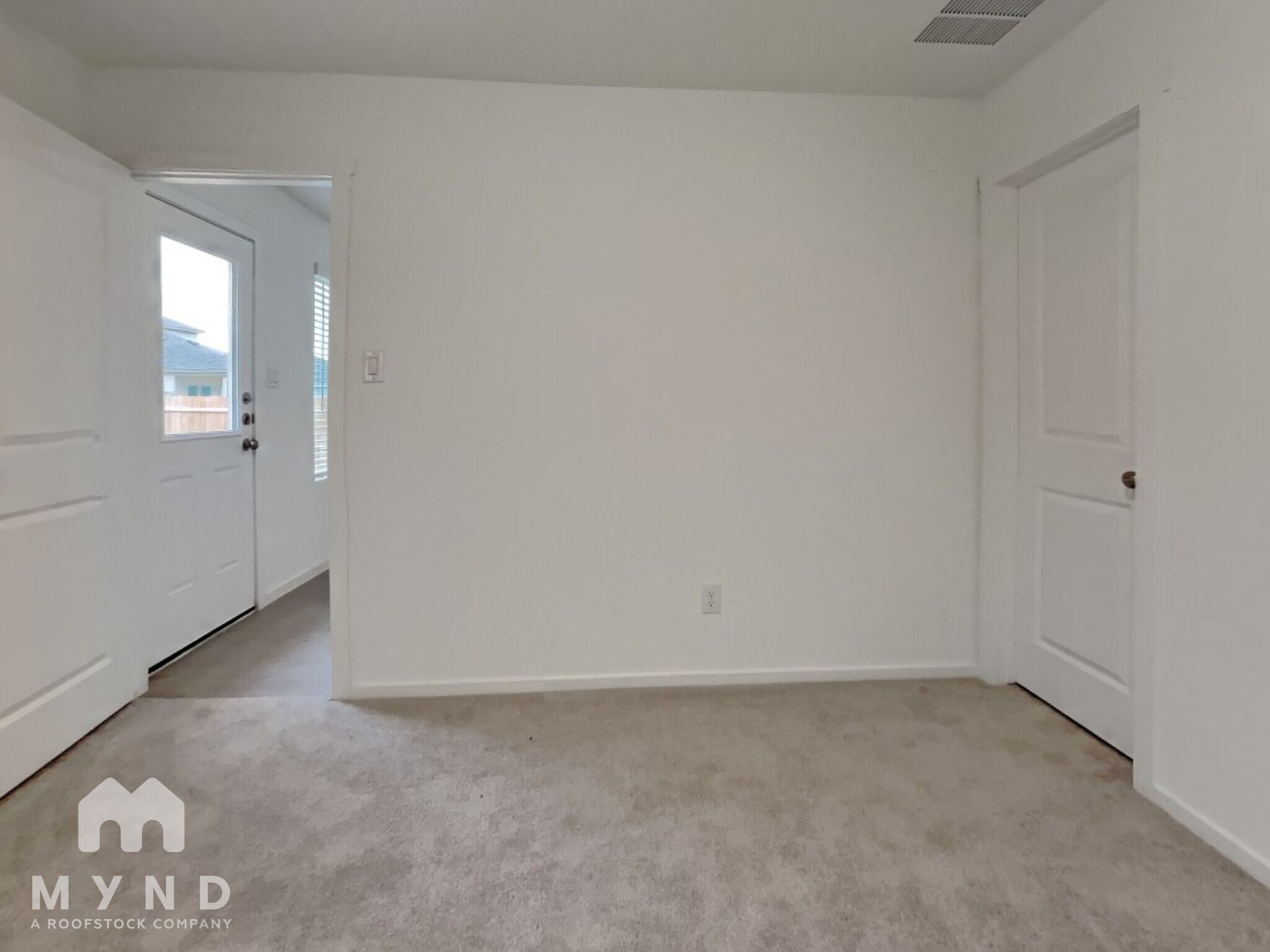 Building Photo - 510 River Run Wy