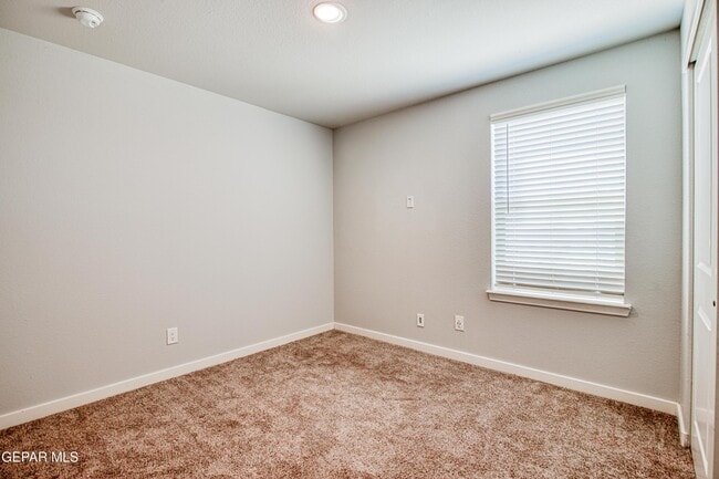 Building Photo - 14508 Dominic Azcarate Dr