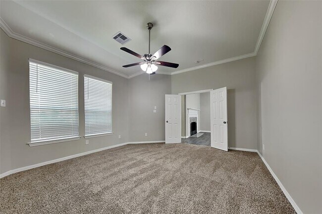 Building Photo - 6818 Auburn Oak Trail