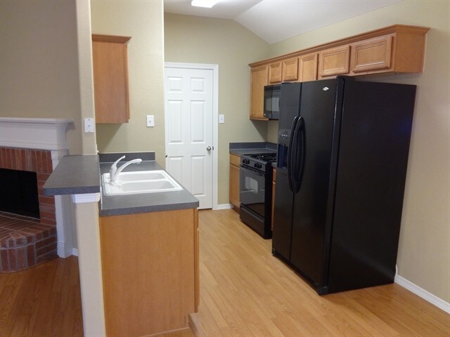 Building Photo - 108 Laurel Meadow Ct