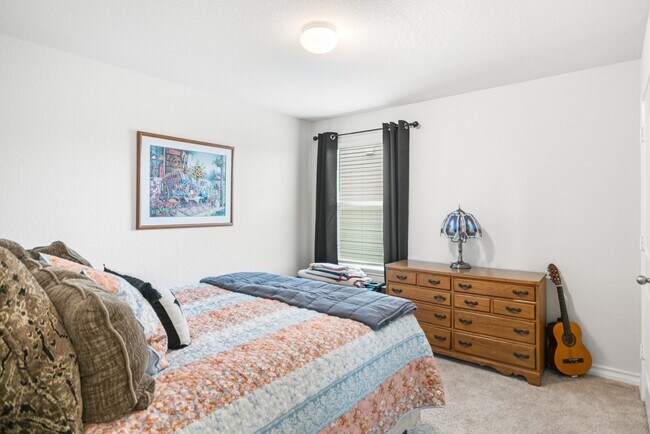 Building Photo - 432 Salt Fork