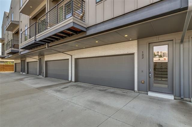 Building Photo - 5515 Bryan Pkwy