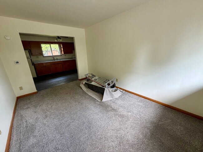 Building Photo - 1001 Basilone Dr