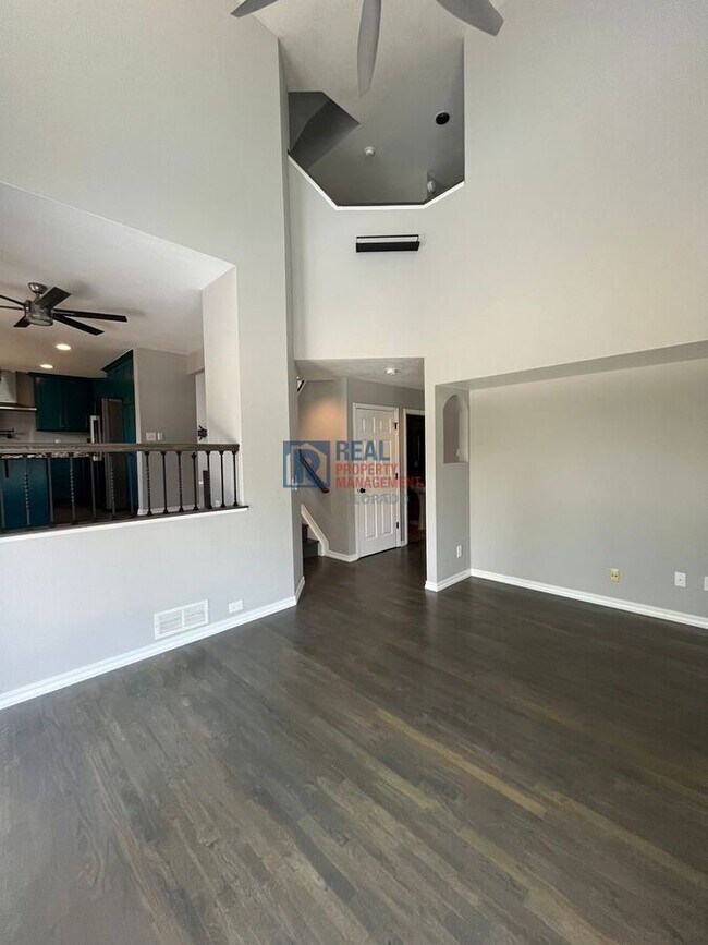 Building Photo - 8786 Wildrye Cir