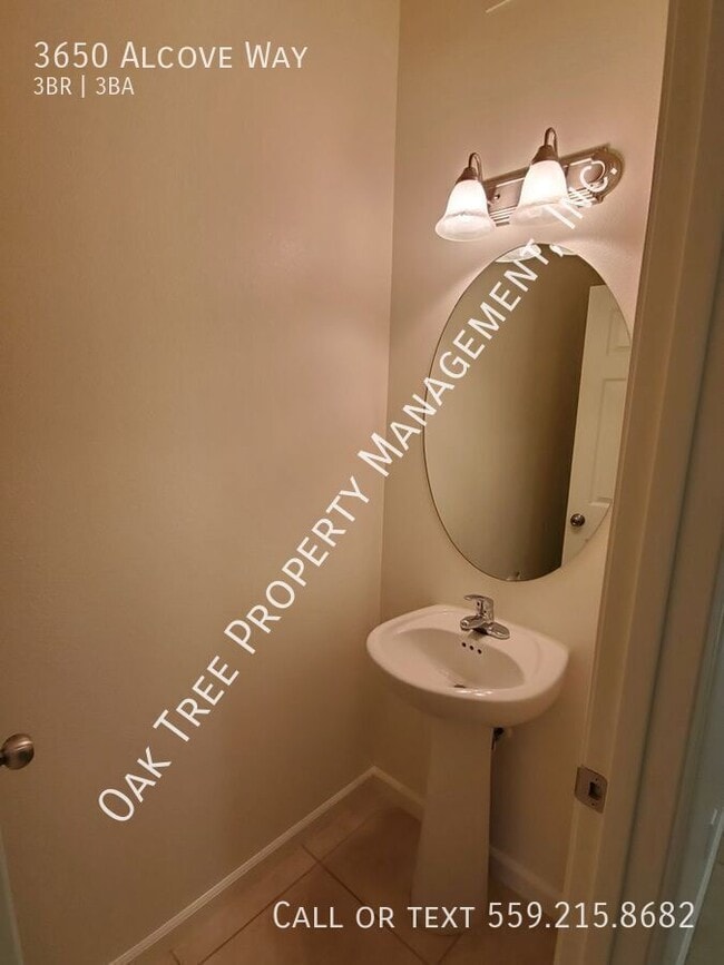 Building Photo - 3650 Alcove Way