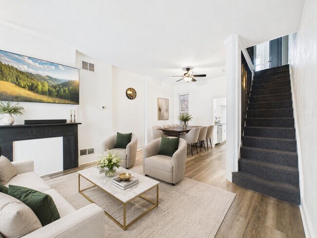 Building Photo - 2 story, 2 bed 1 bath house - newly remodeled AUGUST 1