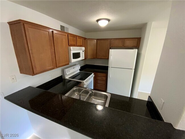 Building Photo - 3145 E Flamingo Rd