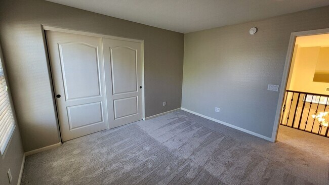 Building Photo - 4 Bedroom Home in the Kerby Estates Commun...