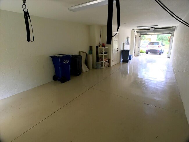 Building Photo - 8709 Spruce Hills Ct