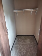 Building Photo - 108 Welch St