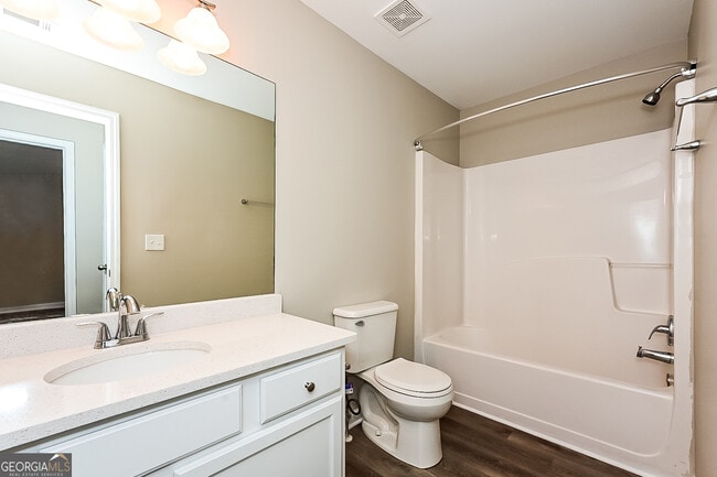 Building Photo - 514 Anglewood Trace