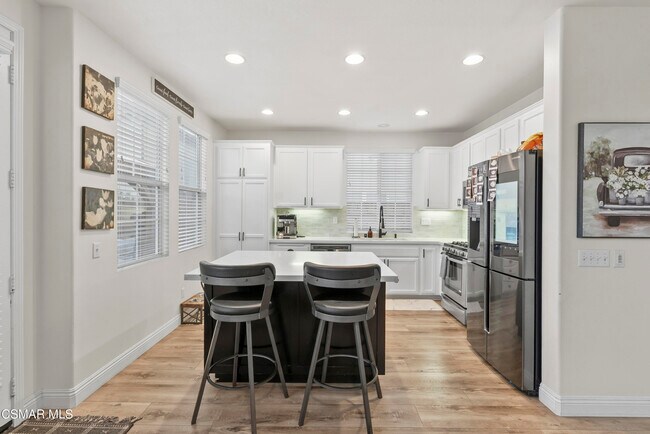 Building Photo - 1134 Gardenia Ln