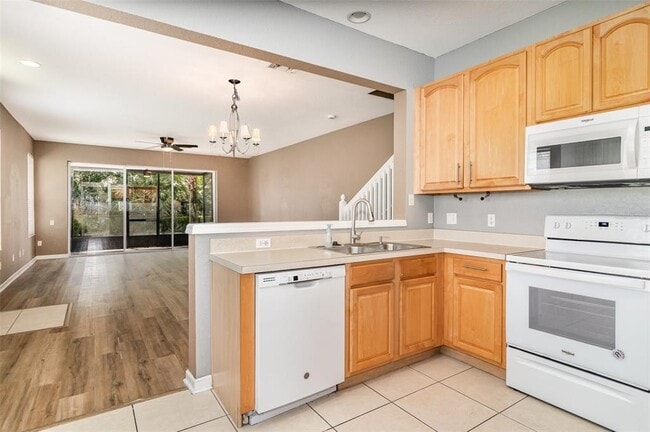 Building Photo - 2110 Stockton Dr