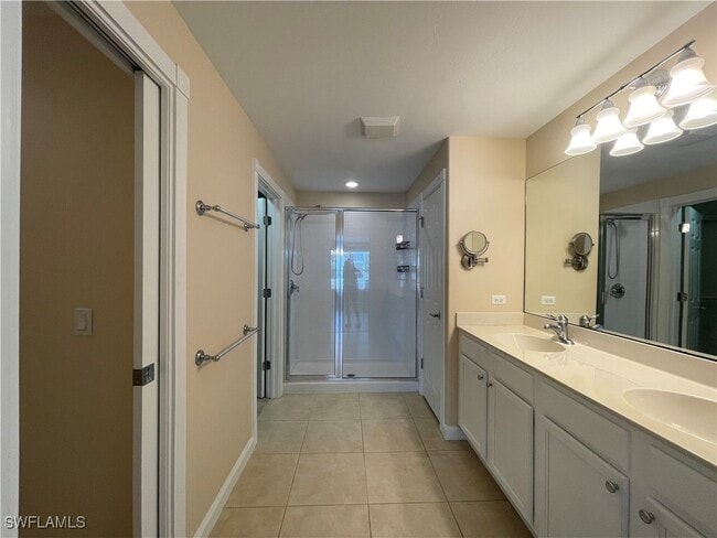 Building Photo - 7203 Salerno Ct