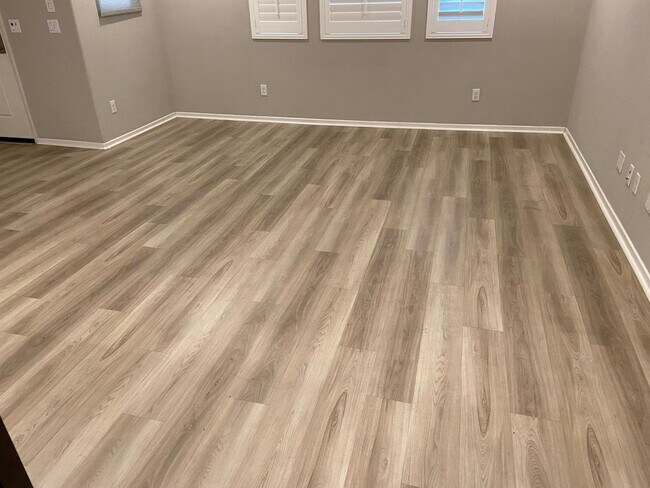 Building Photo - Model house 2 Bedroom  one loft in second ...