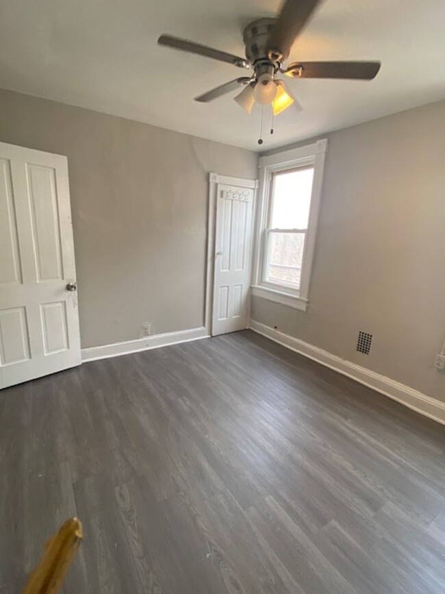 Building Photo - Cozy 3 Bedroom Home In East Baltimore