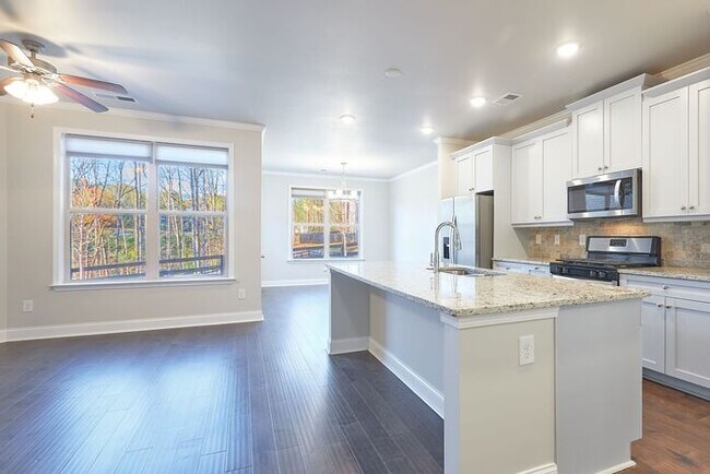 Building Photo - 5745 Rocky Falls Rd