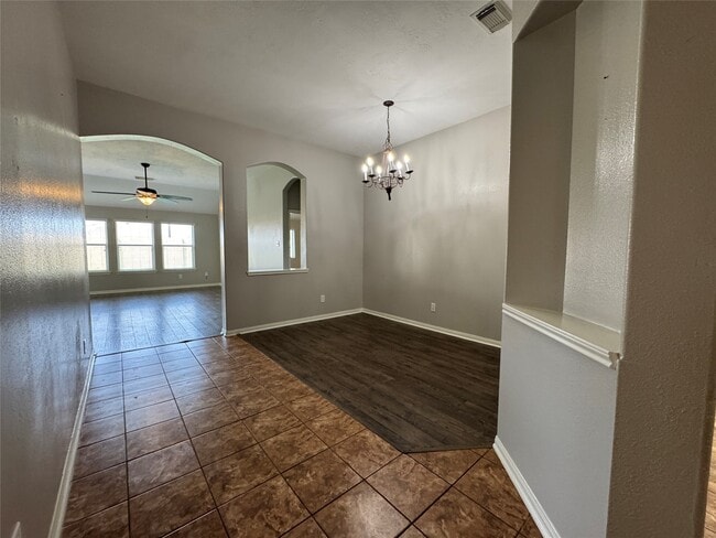 Building Photo - 5907 Yaupon Ridge Dr