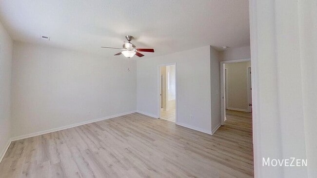 Building Photo - 1316 Ujamaa Dr