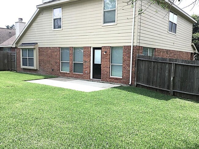 Building Photo - 12227 Lavon Dr