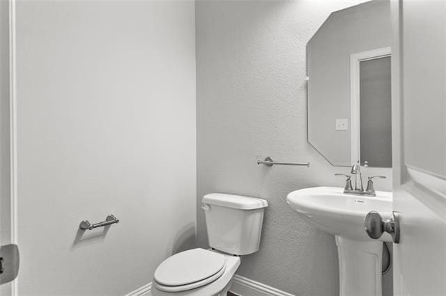 Building Photo - 6820 Topaz Dr