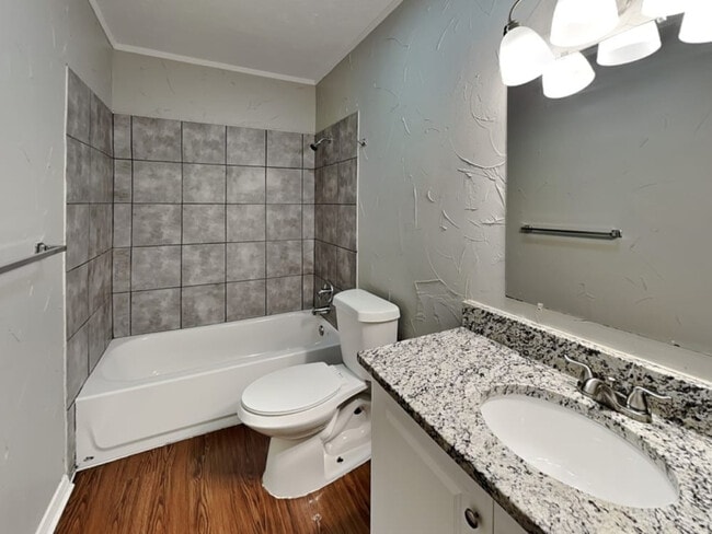 Building Photo - 4011 Brookmoor Dr