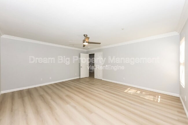 Building Photo - 7882 Angus Way