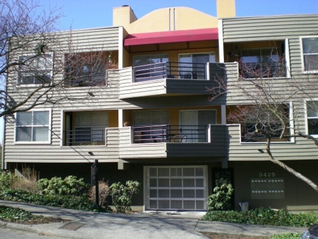 Building Photo - Belvedere Apts.   Queen Anne