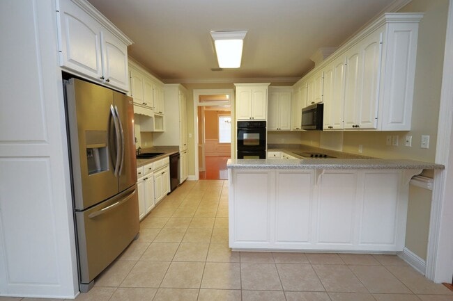 Building Photo - 3798 Bermuda Run Dr