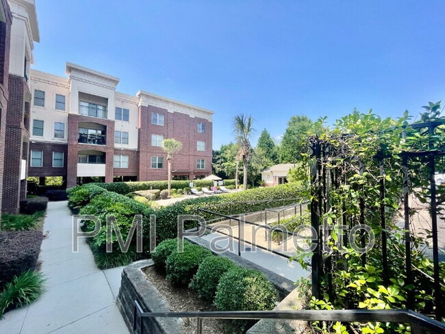 Building Photo - 1316 Pulaski St