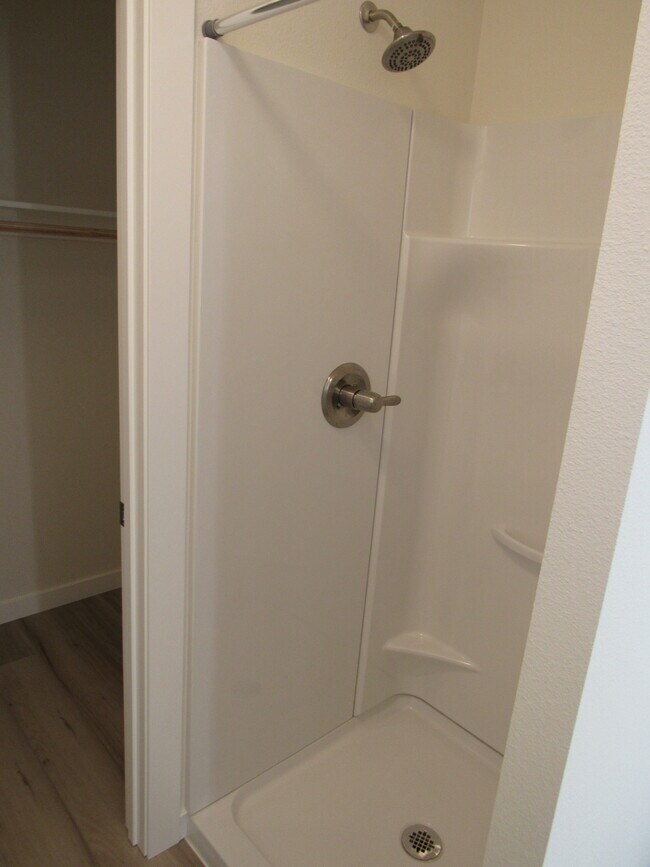 Master shower - 2317 E 27th St