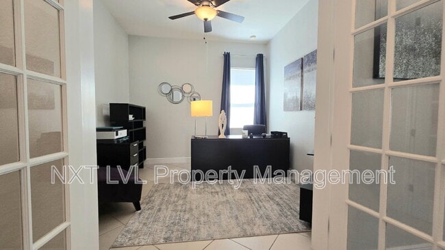 Building Photo - 1685 Serrano Cir