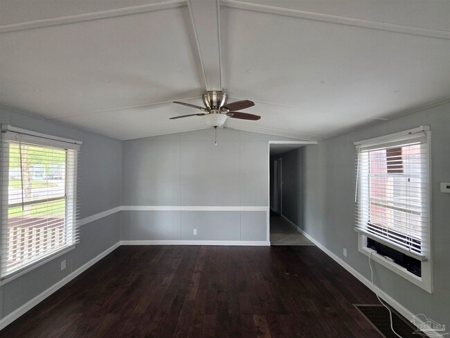 Building Photo - 8527 San Juan Calzada