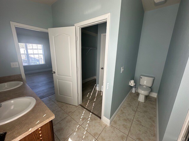 Building Photo - Spacious 2 Bed / 2 Bath Townhome with Garage – Gated Community in Orlando – $1,920/mo (Resident B...