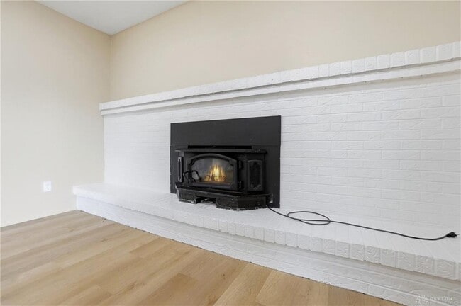 Building Photo - 5336 Red Coach Rd