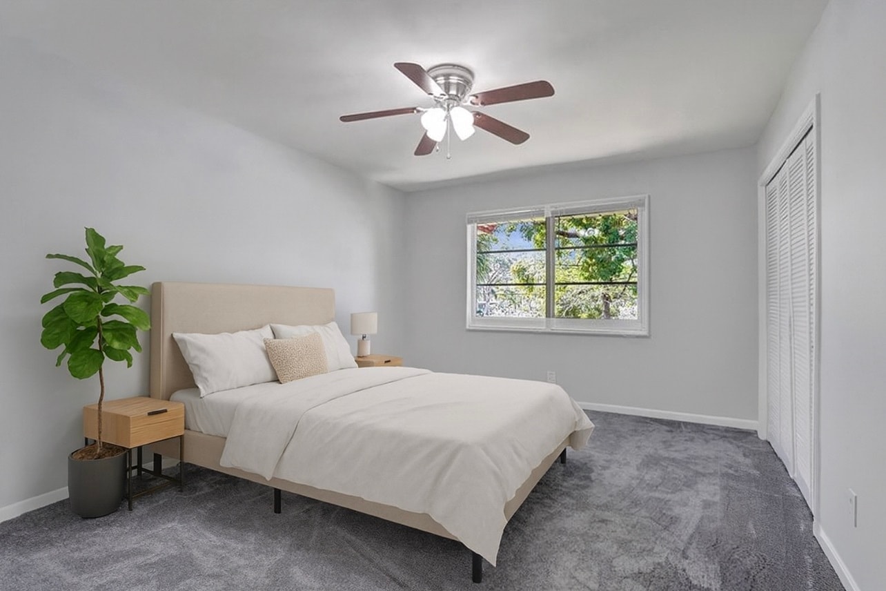 Building Photo - 12 NE 20th Ct